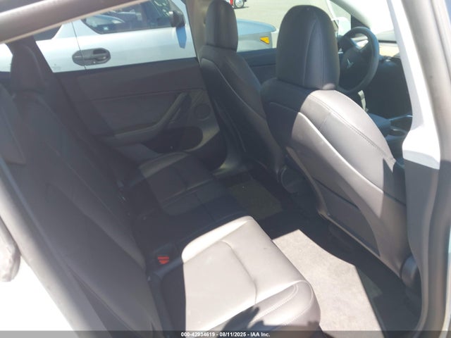 7SAYGDEF2PF580000 Tesla 2023