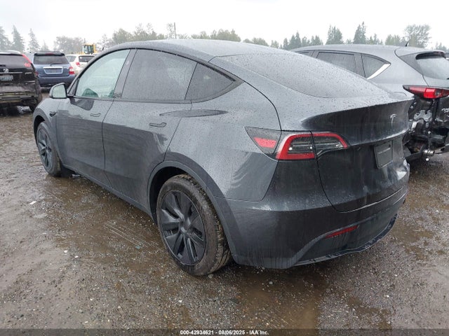 2025 TESLA MODEL Y 7SAYGAEE8SF305066 Photo 2