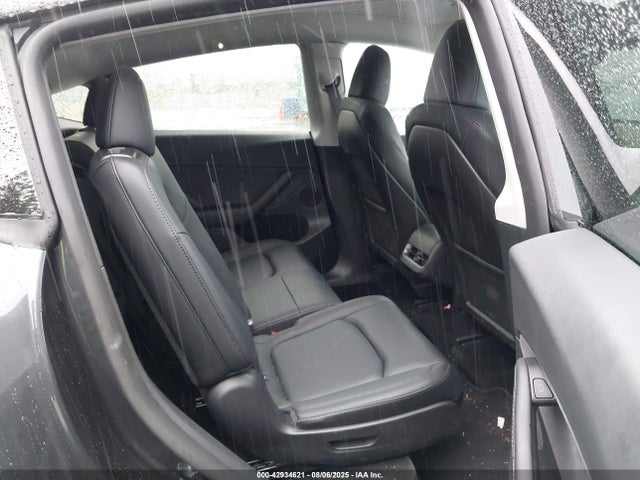 2025 TESLA MODEL Y 7SAYGAEE8SF305066 Photo 7