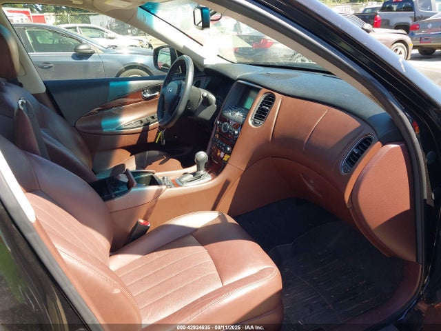 JN1BJ0RR7GM264054 Infiniti QX50
