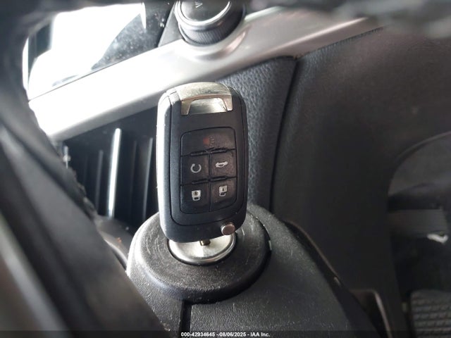 Chevrolet lkw 2015 1G11D5SLXFU148213 Image 11