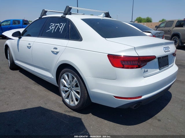 WAUGNAF44HN040402 Audi A4