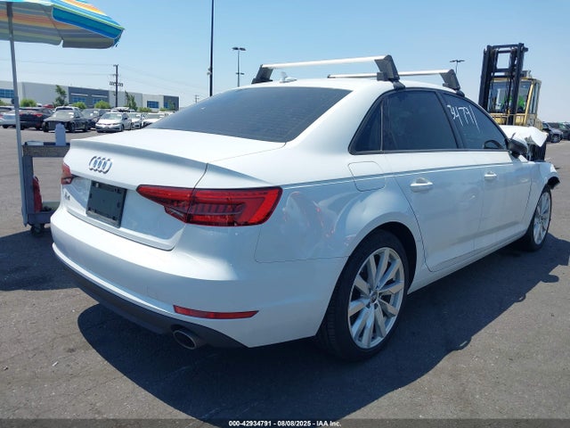 WAUGNAF44HN040402 Audi A4