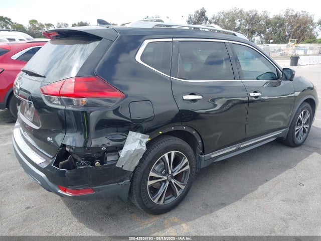 Nissan 2017 2017 5N1AT2MT9HC792635 Image 4