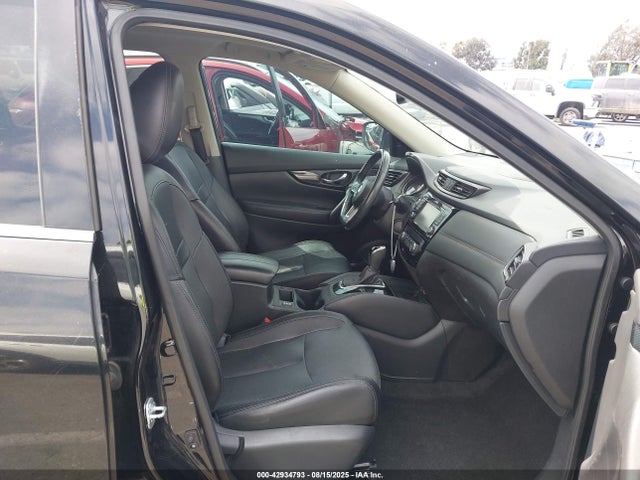Nissan 2017 2017 5N1AT2MT9HC792635 Image 5