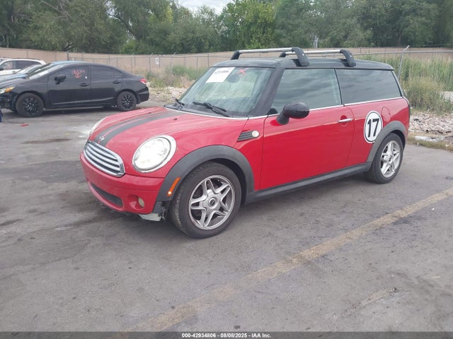 2010 MINI COOPER CLUBMAN WMWML3C55ATX52047 Photo 1