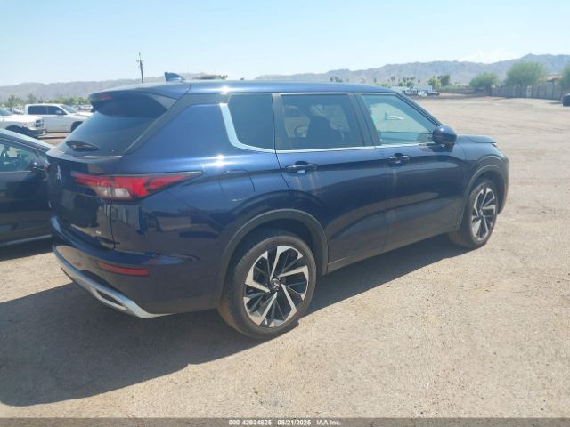 2024 MITSUBISHI OUTLANDER JA4J3VA82RZ079963 Photo 3