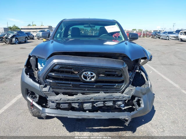 5TFRX5GN0HX088729 Toyota 2tr-fe