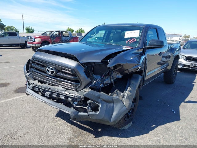 5TFRX5GN0HX088729 Toyota 2tr-fe
