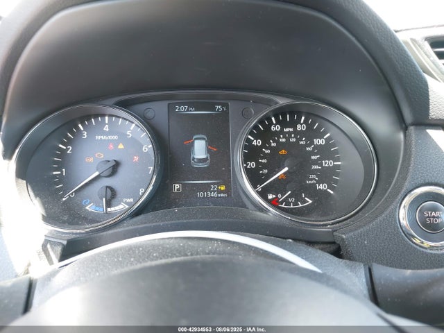 Nissan Rogue 2017 5N1ET2MV2HC768860 Image 7