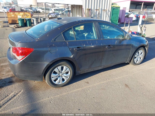 Chevrolet lwe 2014 1G1PA5SG9E7315700 Image 4