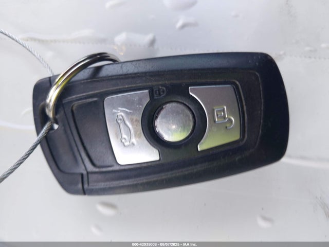 BMW 328I 2015 WBA3C1C52FP852932 Image 11