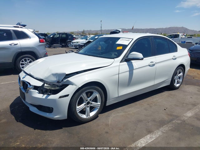 BMW 328I 2015 WBA3C1C52FP852932 Image 2