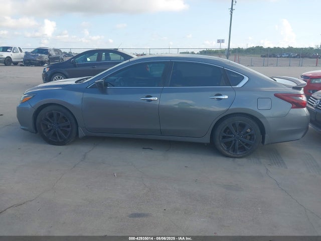 1N4AL3AP5HN336160 Nissan 2017