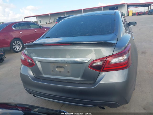 1N4AL3AP5HN336160 Nissan 2017