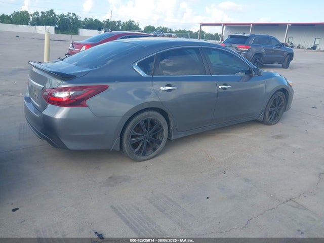 1N4AL3AP5HN336160 Nissan 2017