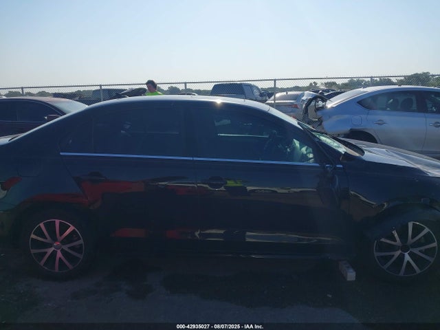 Volkswagen 1.4 tsi 2017 3VWDB7AJ8HM410434 Image 12