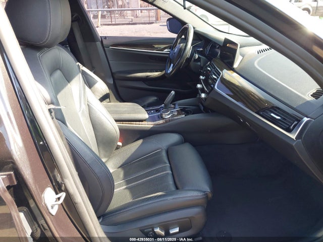 BMW 540I 2018 WBAJE5C59JWA98521 Image 5