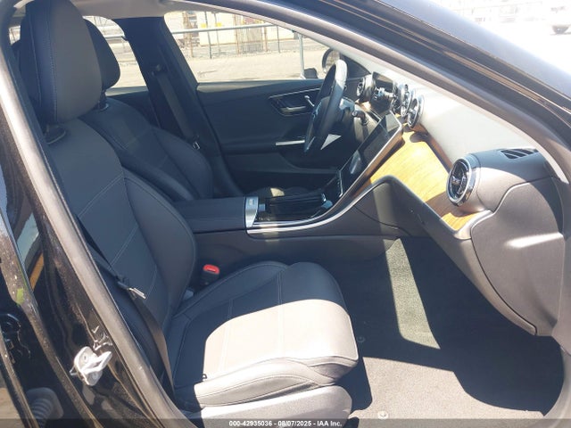 W1KAF4GB2RR215525 Mercedes-Benz m254