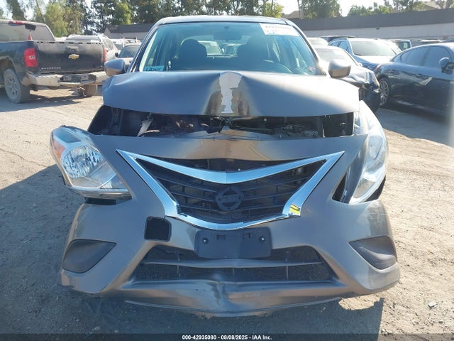 3N1CN7AP6HL824508 Nissan 2017