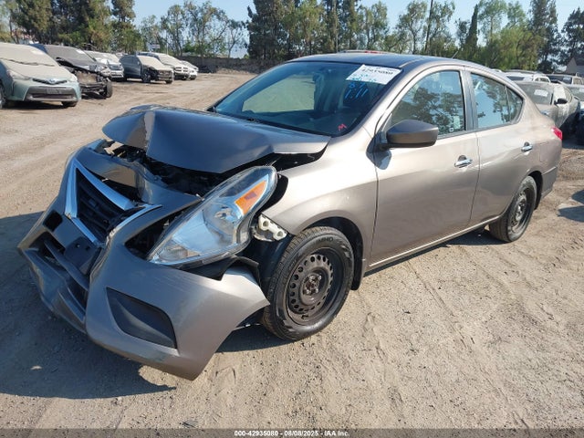 3N1CN7AP6HL824508 Nissan 2017