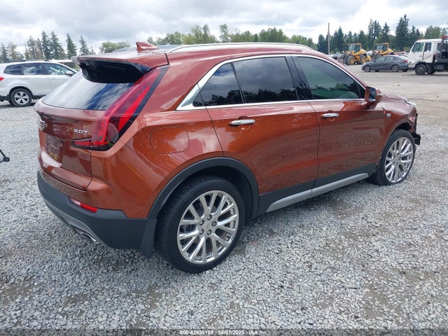 2019 CADILLAC XT4 1GYFZDR48KF104436 Photo 3