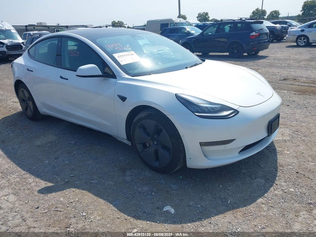 2022 TESLA MODEL 3 5YJ3E1EB5NF260403 Photo 0