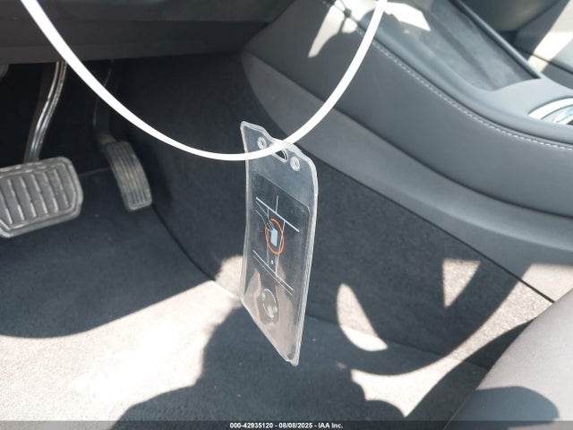 2022 TESLA MODEL 3 5YJ3E1EB5NF260403 Photo 10