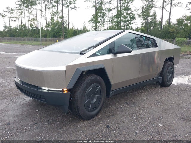 2025 TESLA CYBERTRUCK 7G2CEHED9SA067932 Photo 1