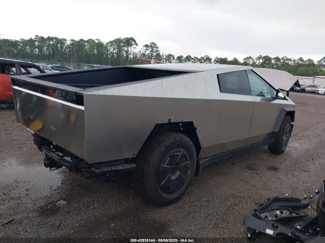 2025 TESLA CYBERTRUCK 7G2CEHED9SA067932 Photo 3