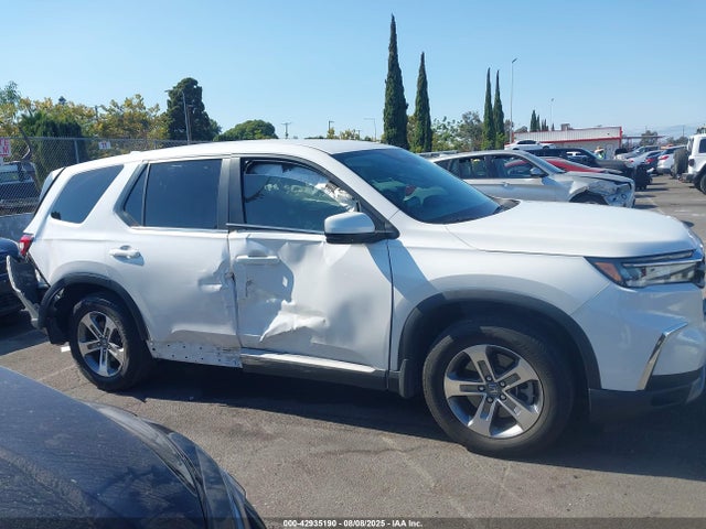 Honda j35y8 2023 5FNYG2H47PB002776 Image 13
