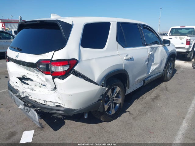Honda j35y8 2023 5FNYG2H47PB002776 Image 4