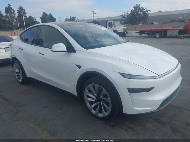 2026 TESLA MODEL Y 7SAYGDEE7TF348414 Photo 0