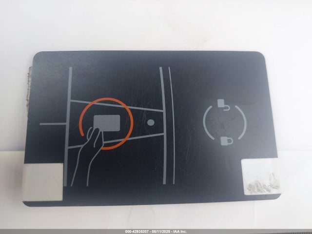 2026 TESLA MODEL Y 7SAYGDEE7TF348414 Photo 10