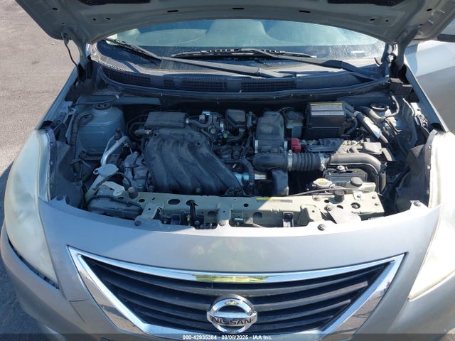 Nissan 2014 2014 3N1CN7AP3EK465183 Image 10
