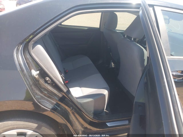 Toyota 2zr-fe 2018 5YFBURHE6JP796410 Image 8