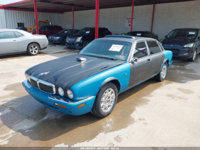 2000 JAGUAR XJ8 SAJDA14C4YLF20340 Photo 1
