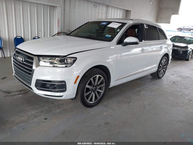 2017 AUDI Q7 WA1LAAF73HD032752 Photo 1