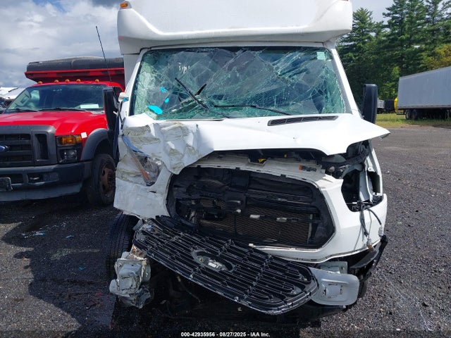 Ford Transit 2019 1FDES8PM0KKA31789 Image 10