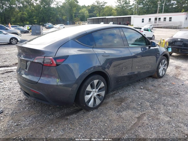 2023 TESLA MODEL Y 7SAYGDED2PF940784 Photo 3