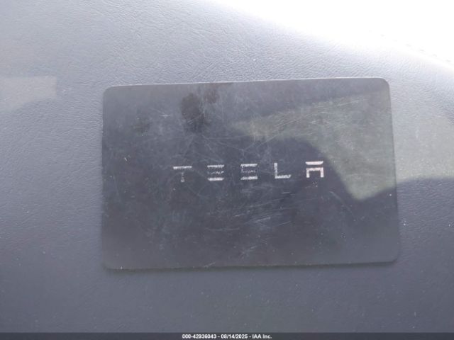 2022 TESLA MODEL Y 7SAYGDEF1NF340613 Photo 10