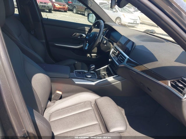 3MW5R7J01L8B14325 BMW 330i Xdrive