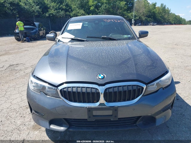3MW5R7J01L8B14325 BMW 330i Xdrive