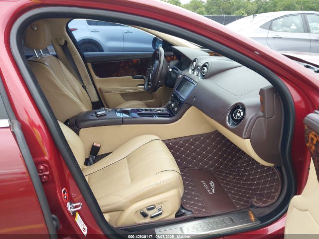 2011 JAGUAR XJ SAJWA2GB2BLV01887 Photo 4