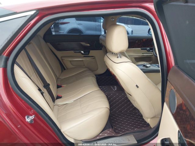 2011 JAGUAR XJ SAJWA2GB2BLV01887 Photo 7