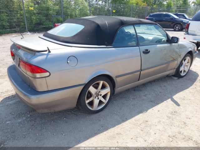 2003 SAAB 9-3 YS3DF78K837006633 Photo 3
