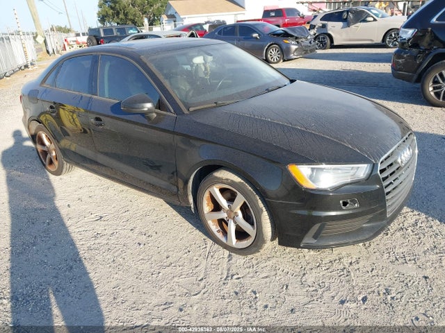 2015 AUDI A3 WAUACGFF6F1023489 Photo 0