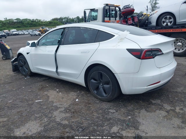 Продажа на аукционе авто 2018 Tesla Model 3 Long Range/performance, vin: 5YJ3E1EB7JF115583, номер лота: 42936396