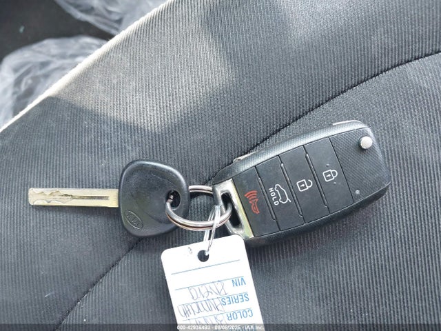 KIA dohc gdi nu 2015 KNDJP3A56F7166454 Image 11