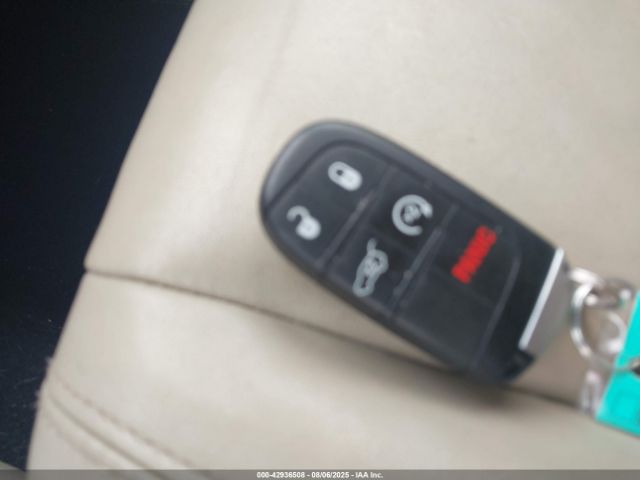 2020 JEEP GRAND CHEROKEE 1C4RJFBG2LC401750 Photo 10